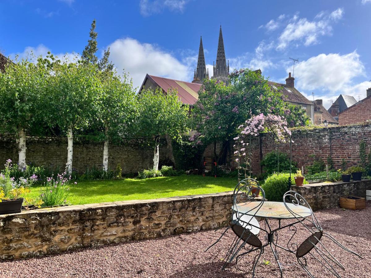 Maison Chaleureuse Avec Jardin - Pause Normande Sées Extérieur photo
